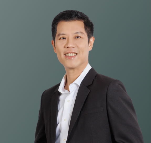 นายภูมิพัฒน์ สินาเจริญ