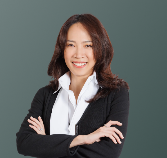 นางสาวพราวพุธ ลิปตพัลลภ